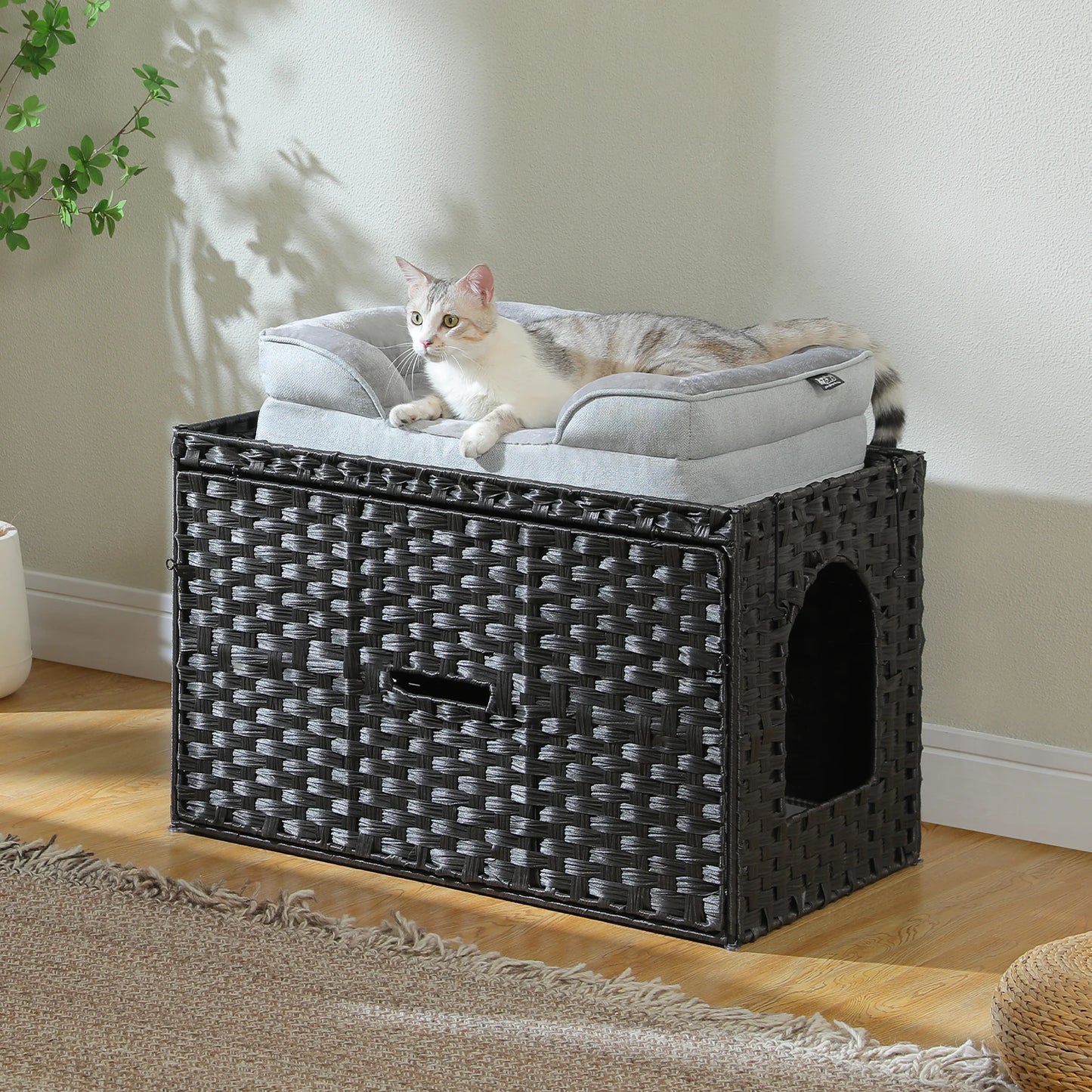 Cat Litter Box Enclosure Furniture with Door Hidden Litter Box Handwoven Rattan Cat House Bed for Large Cats Indoor Living Room